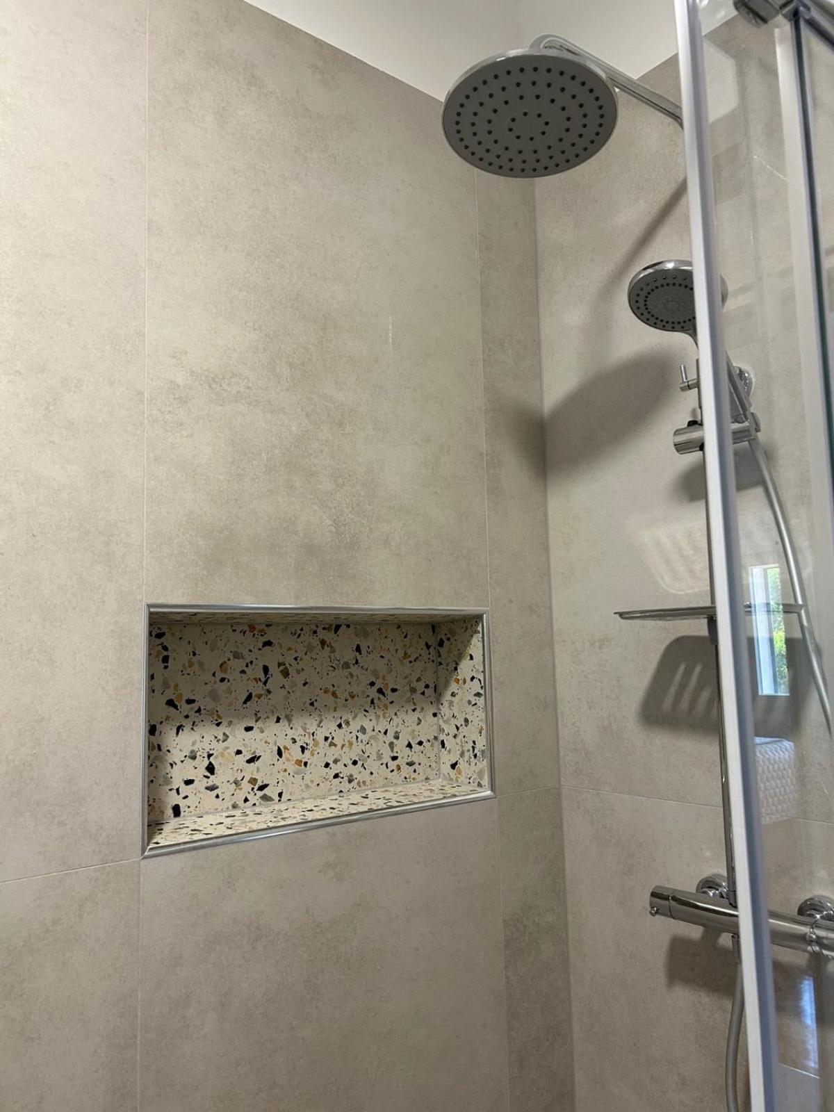 יזרה Apartman Marita מראה חיצוני תמונה