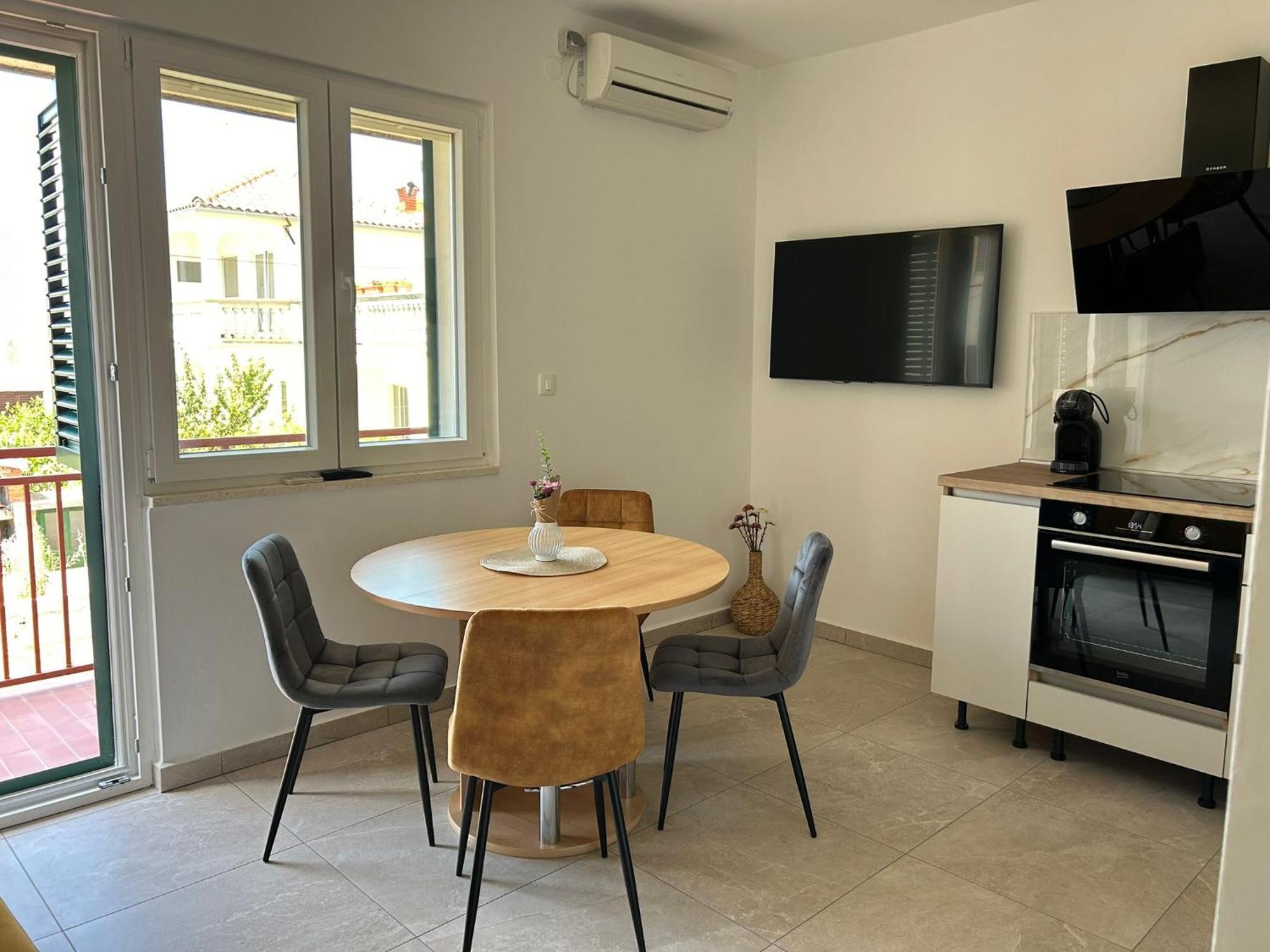 יזרה Apartman Marita מראה חיצוני תמונה