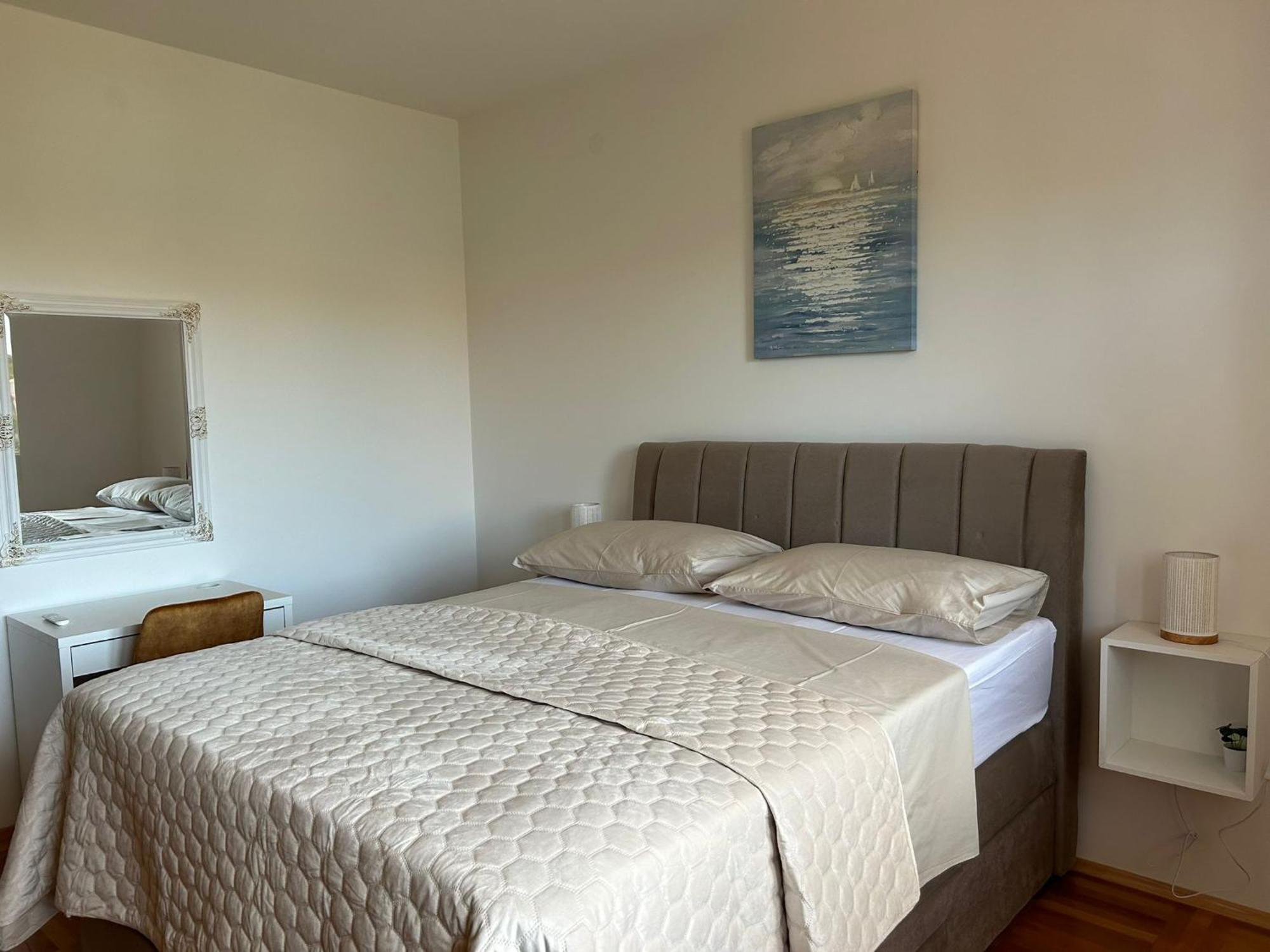 יזרה Apartman Marita מראה חיצוני תמונה