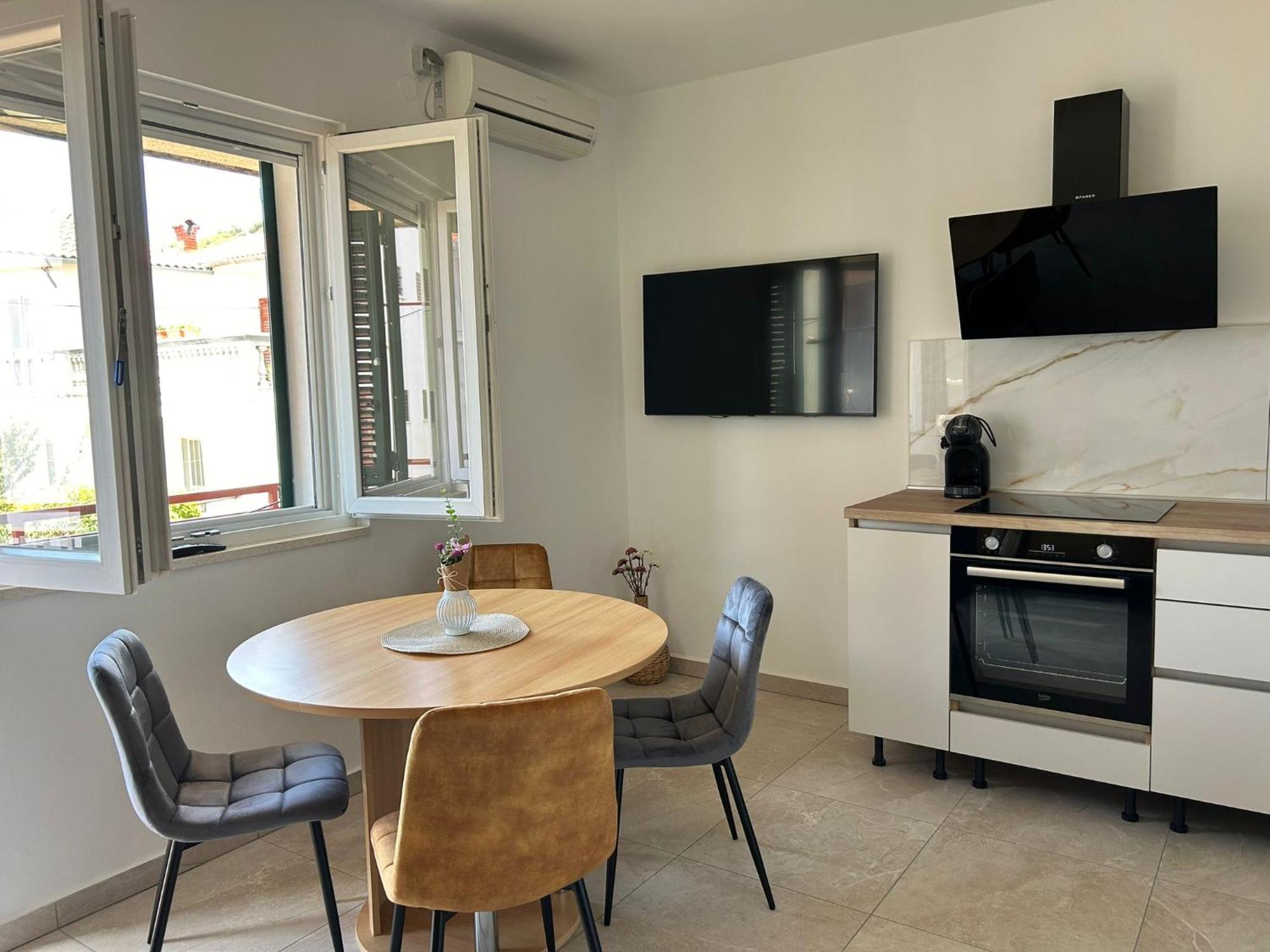 יזרה Apartman Marita מראה חיצוני תמונה