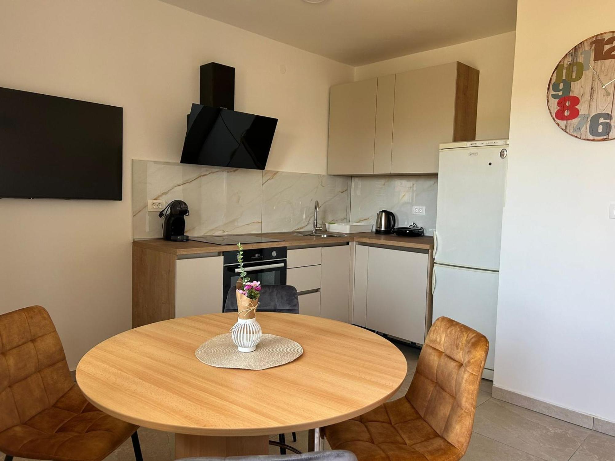 יזרה Apartman Marita מראה חיצוני תמונה
